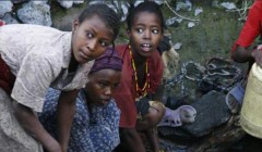 Image by Alex Stonehill. Ethiopia, 2008. Pulitzer Center.